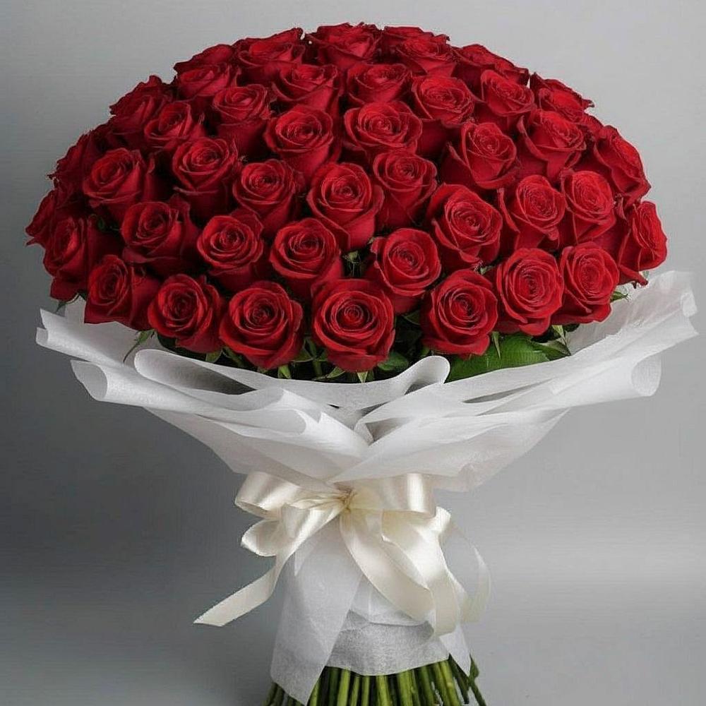 Букет 101 Красная роза Блэк Мэджик в Бургуне-Маджаре