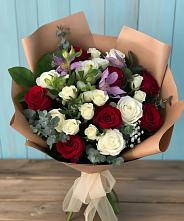 Букет цветов из:  Розы и Альстромерии в Бургуне-Маджаре