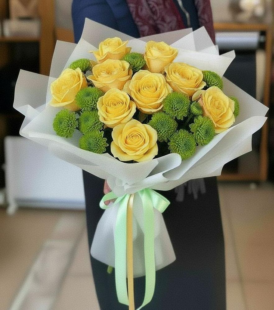 Букет цветов из: Хризантемы и Розы в Бургуне-Маджаре