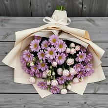 Букет цветов из:  Розы и Хризантемы в Бургуне-Маджаре