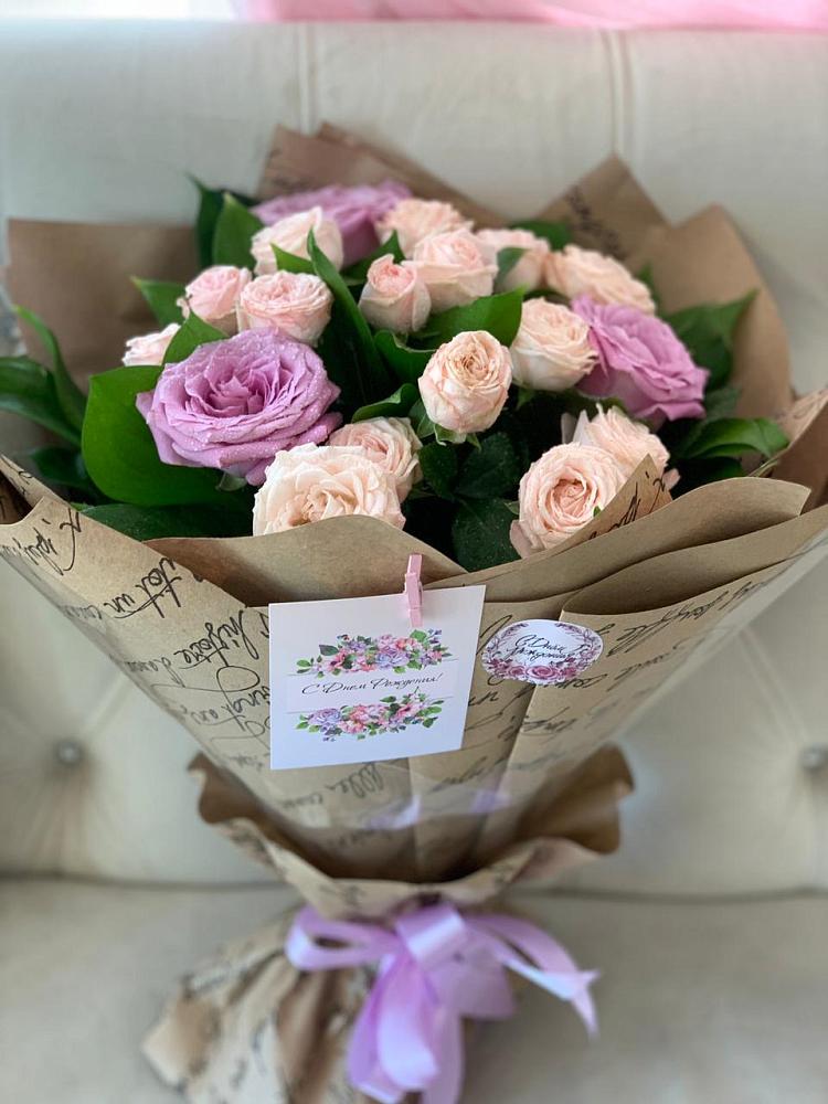 Букет цветов из: Розы в Бургуне-Маджаре