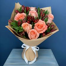 Букет цветов из:  Розы и Альстромерии в Бургуне-Маджаре