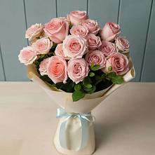 Букет Розовый шарм в Бургуне-Маджаре