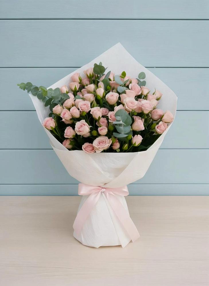 Букет цветов из: Розы в Бургуне-Маджаре