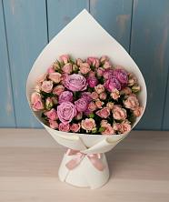 Букет цветов из:  Розы в Бургуне-Маджаре